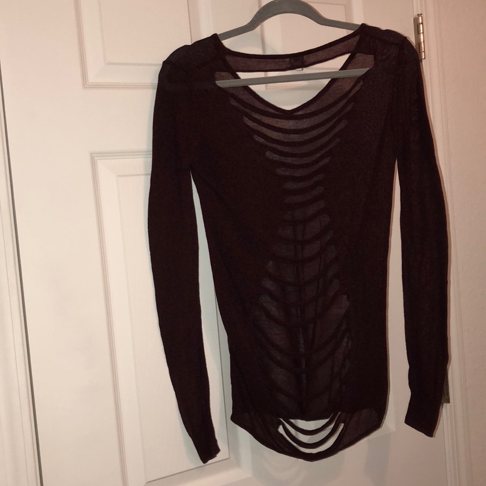 Uniq Sweater - Picture 2 of 2